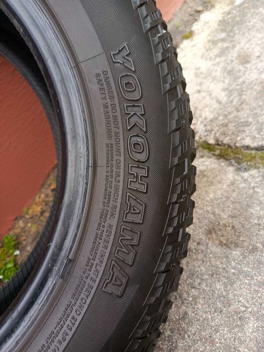 Opony całoroczne YOKOHAMA GEOLANDAR AT 215/65R16  4 sztuki
