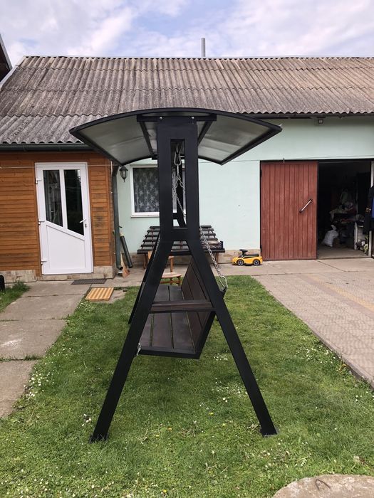 Гойдалка в стилі лофт