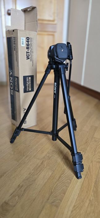 Штатив Sony VCT-R640