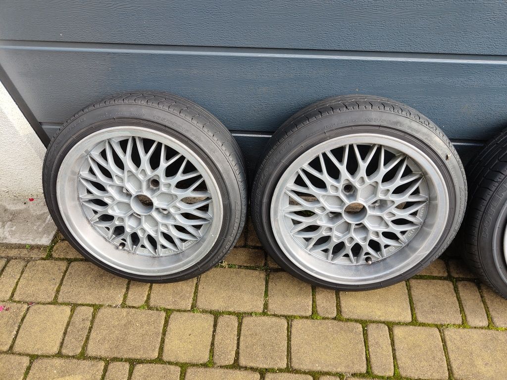 Felgi 15 cali 4x100 VW Golf