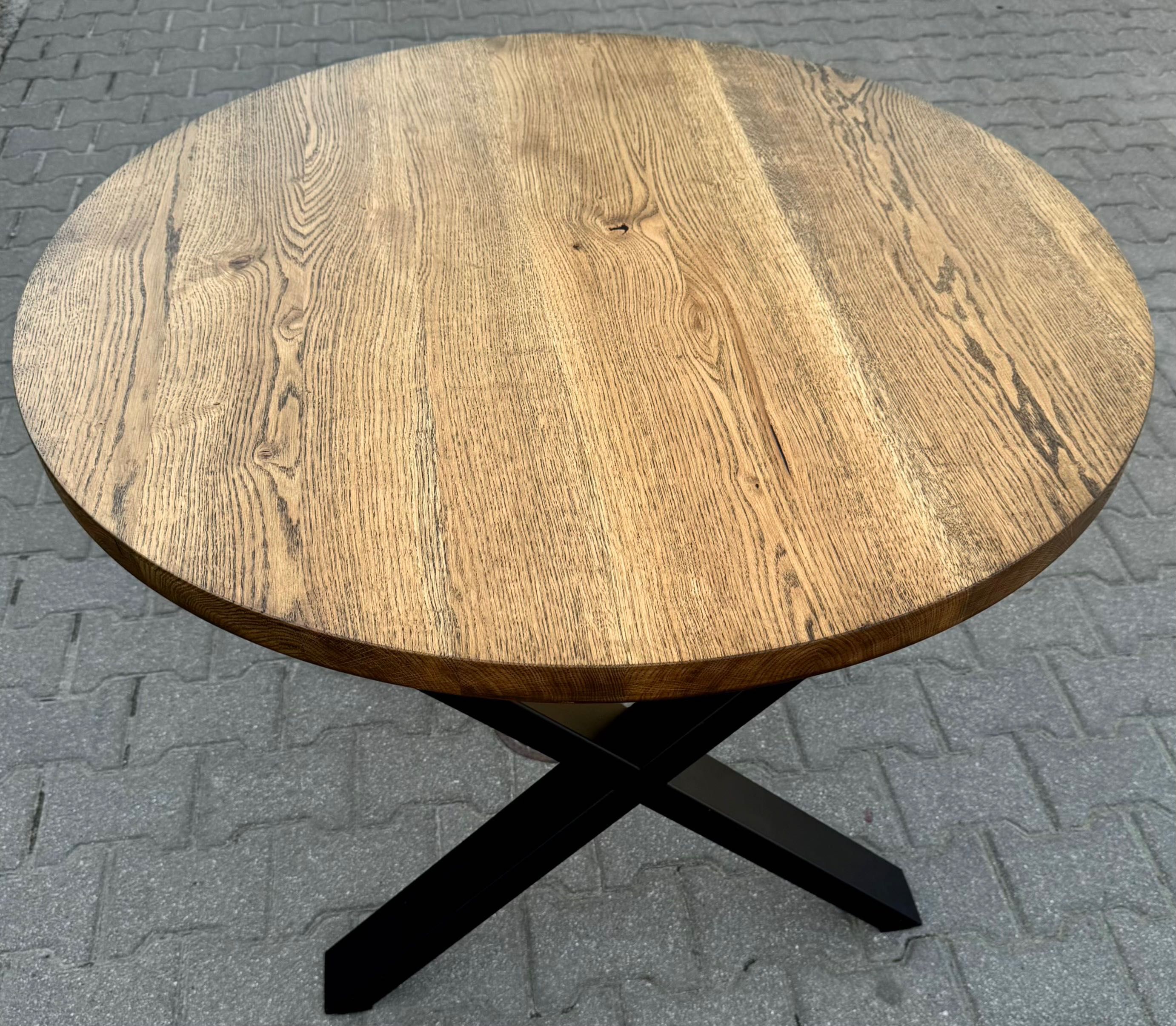 Stół drewniany okrągł