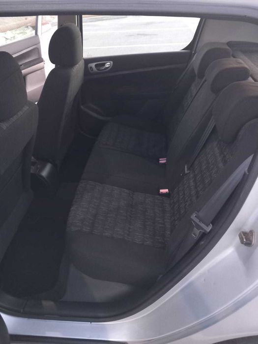 Peugeot 307 1.4 hdi em bom estado