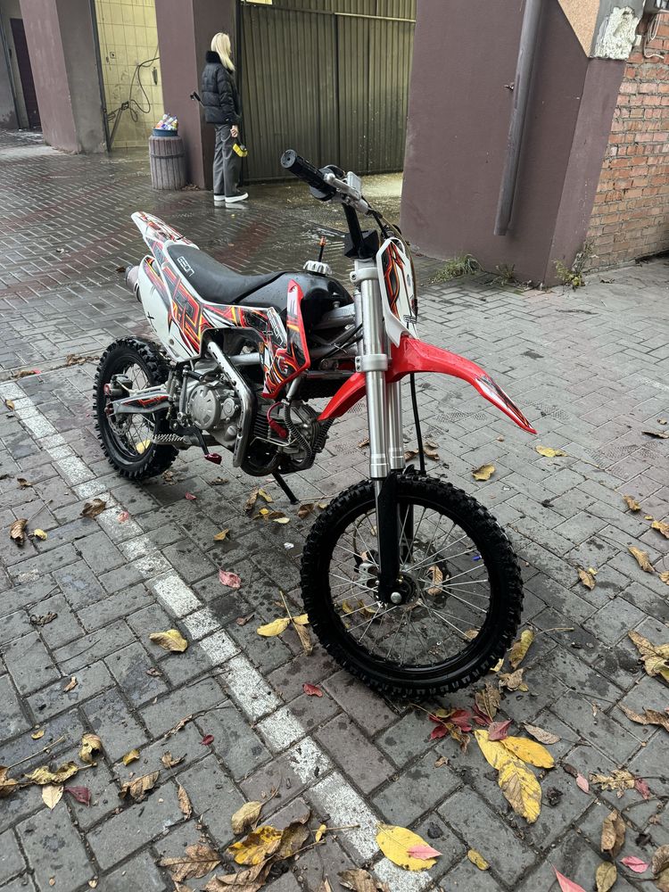 Продам крос мото 150куб. Geon
