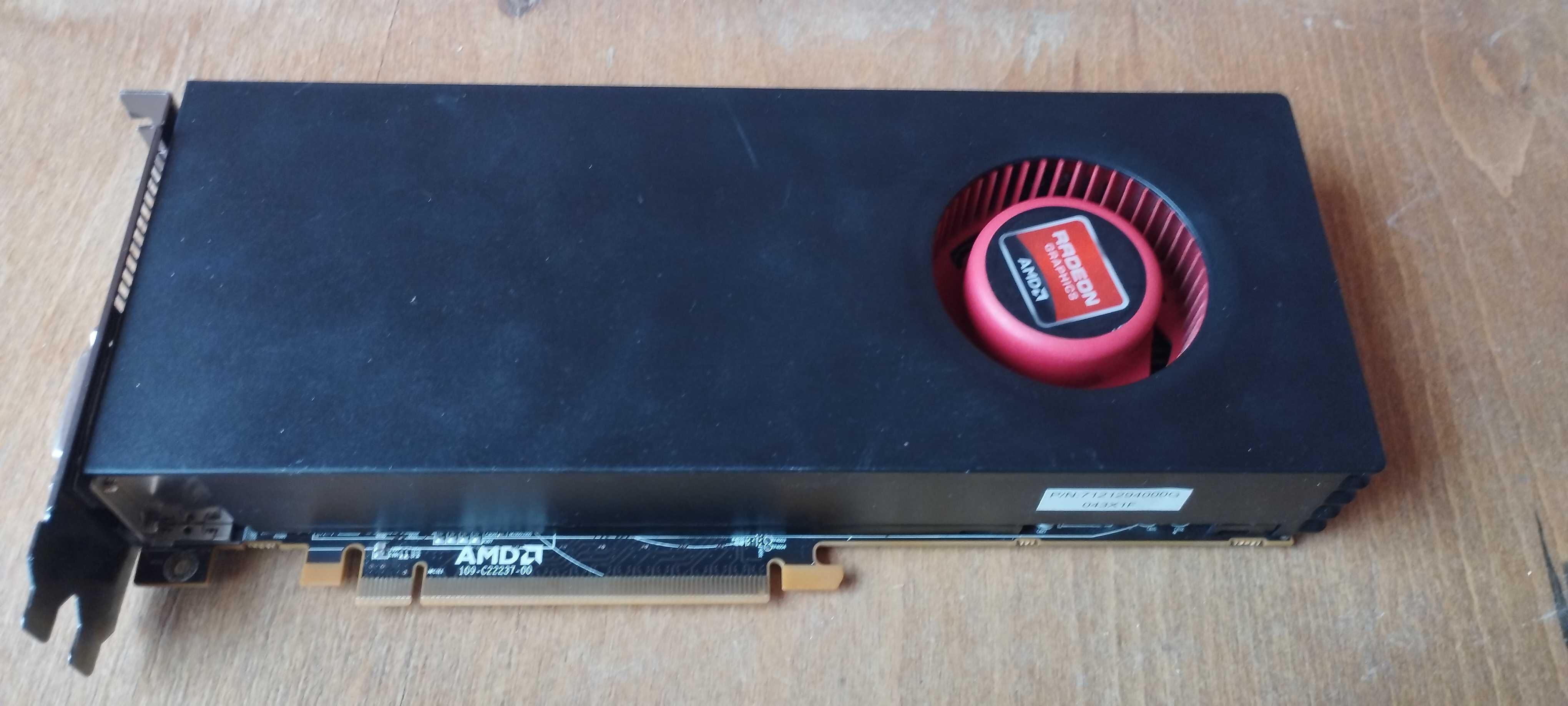 Відеокарта AMD RAdeon HD6870 1GB