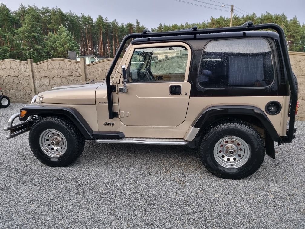 Jeep Wrangler TJ 2.5 Benzyna / 4x4 / doinwestowany!