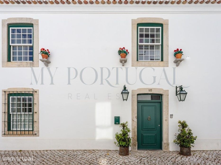 Villa Azzurra: Glamour e história no centro nobre de Cascais