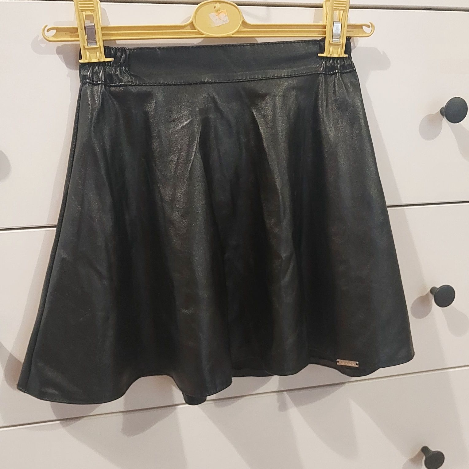 Spódnica elegancka na rozpoczęcie roku r. 128