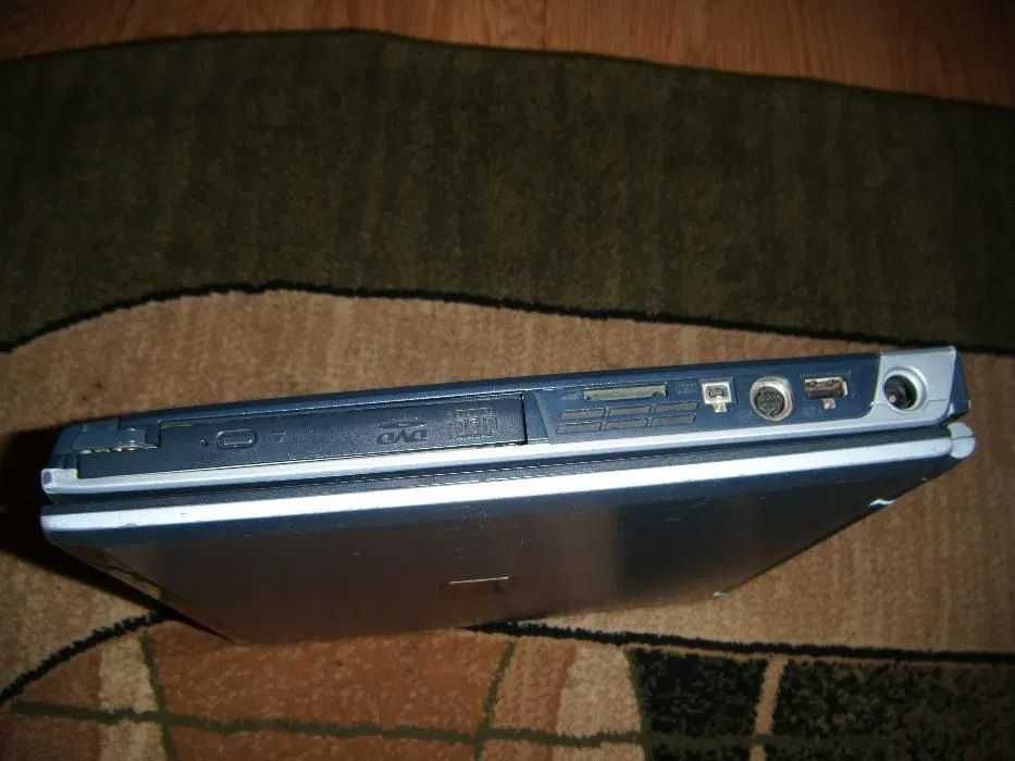 Laptop Fujitsu simens e8010