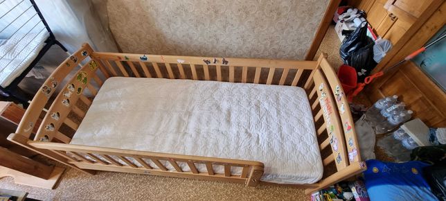 Деревянная детская кровать, спальное место 190*80см