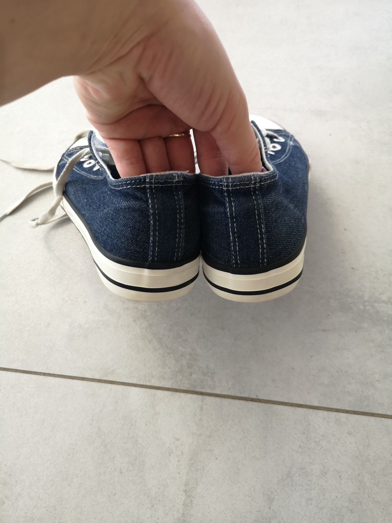 Trampki damskie 38