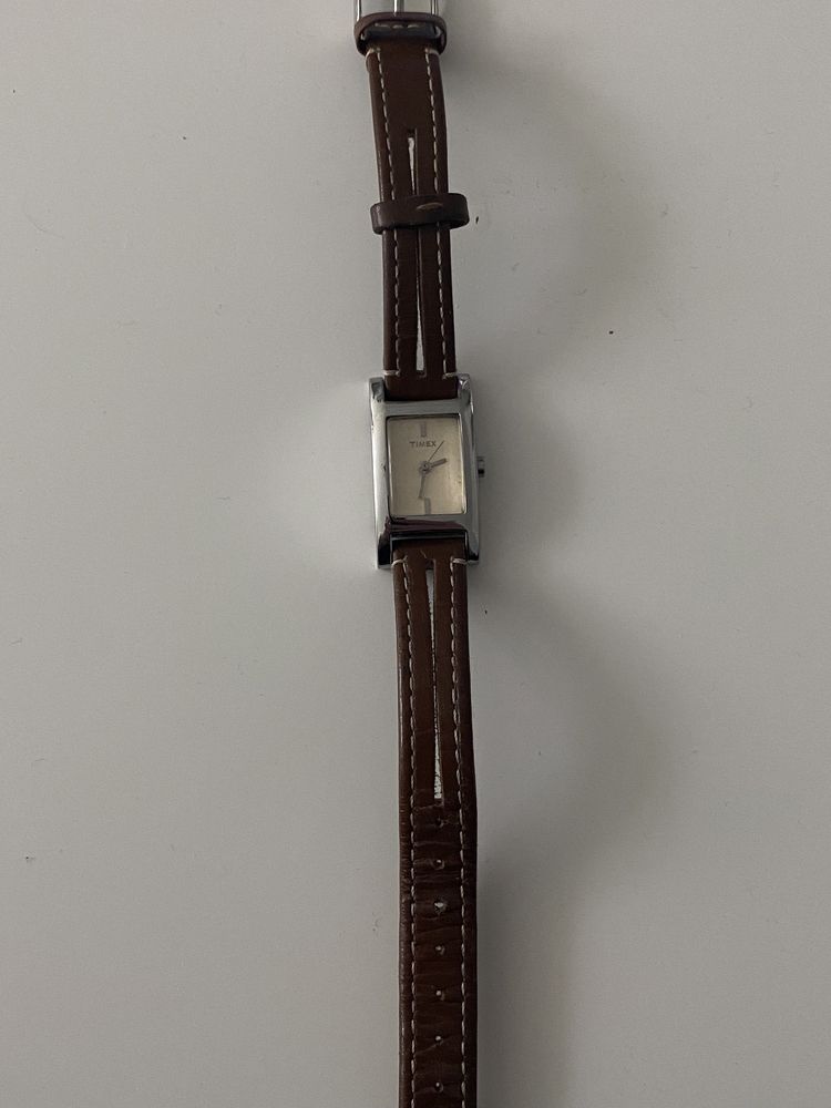Zegarek damski Timex pasek skórzany