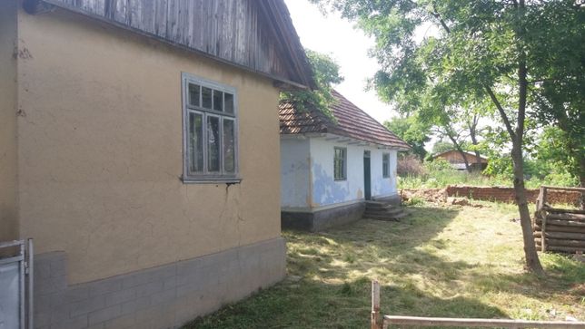 Будинок біля Дністра біля річки дача