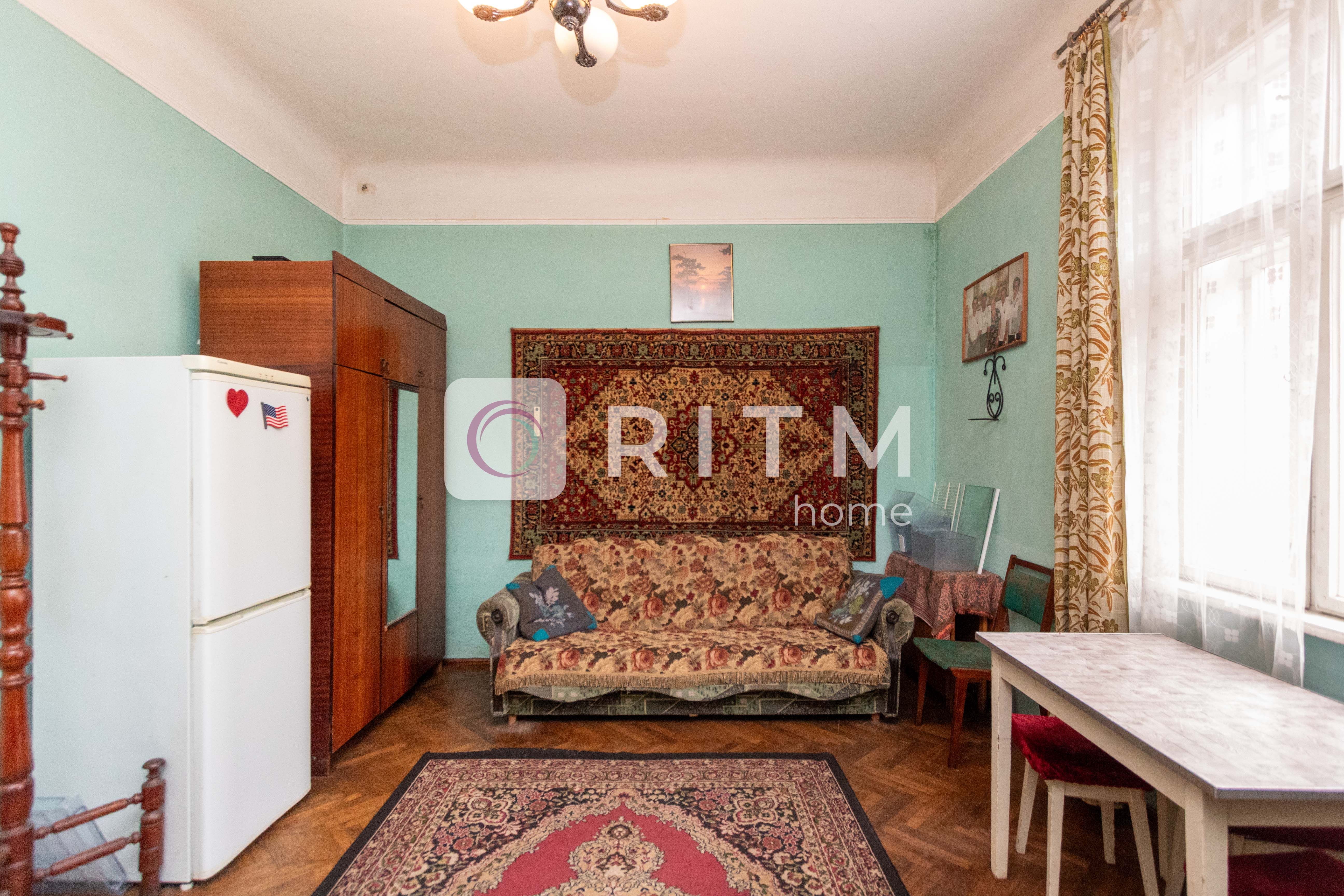 2-к. квартира в центрі міста по вулиці Фучика
