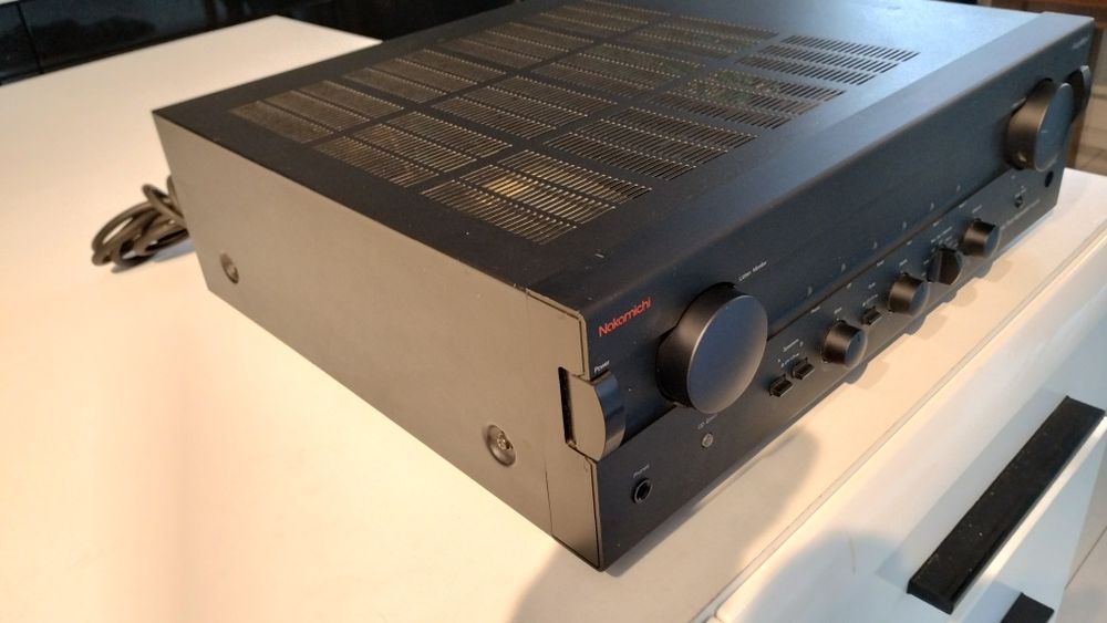 Wzmacniacz Nakamichi amplifer 1