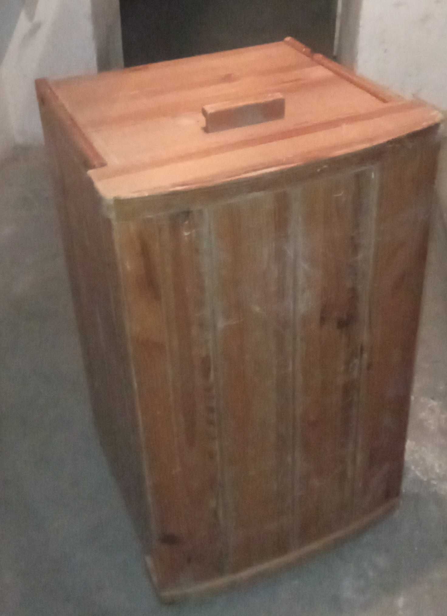 skrzynia kufer paka drewniana sosnowa duża pojemna do pokoju stan bdb