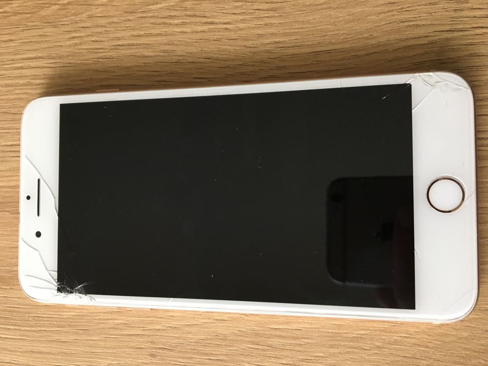 Iphone 8 plus uszkodzony na części