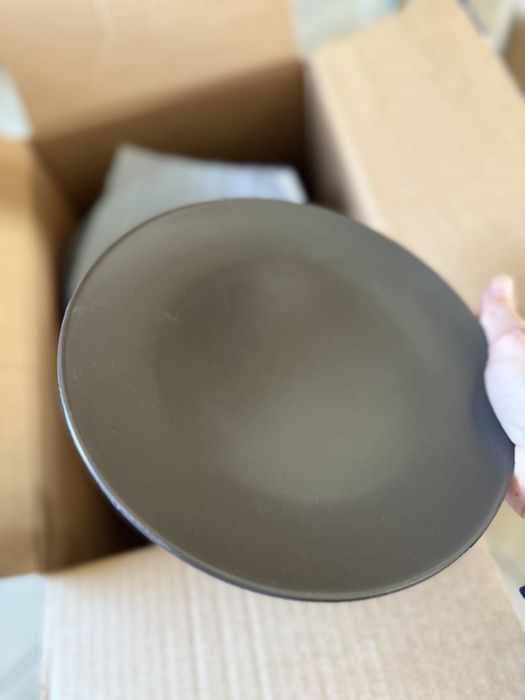 Ikea talerze FÄRGKLAR 18 szt matowe brązowe jak NOWE