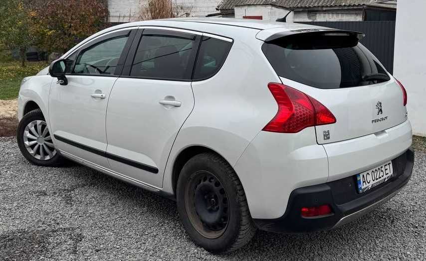 Peugeot 3008, гібрид, дизель, мотор 2.0, кінець 2013 рік