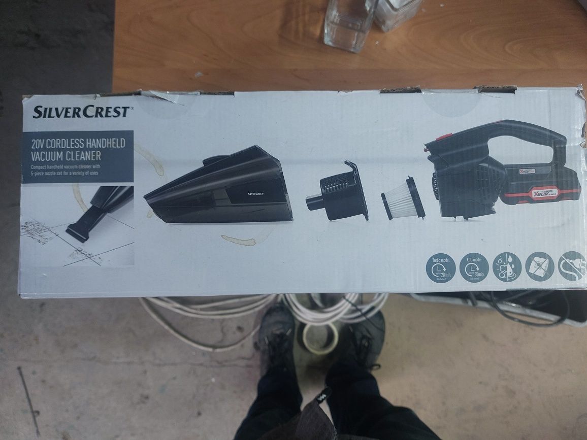 Akumulatorowy odkurzacz ręczny 20V