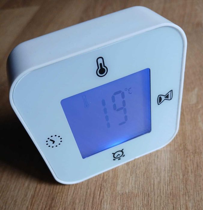 Zegarek Budzik Stoper Data Alarm Termometr Kolory