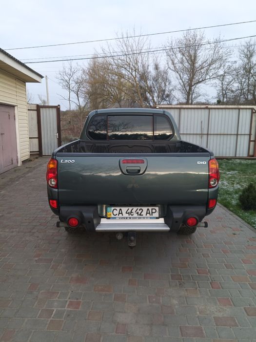 Продам Mitsubishi l200