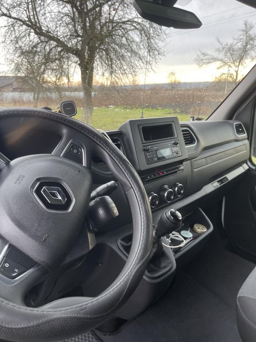 Рено Мастер