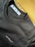 Off-White Oversized T-Shirt – Modelo OWAA124S24JER002 – Tamanho L