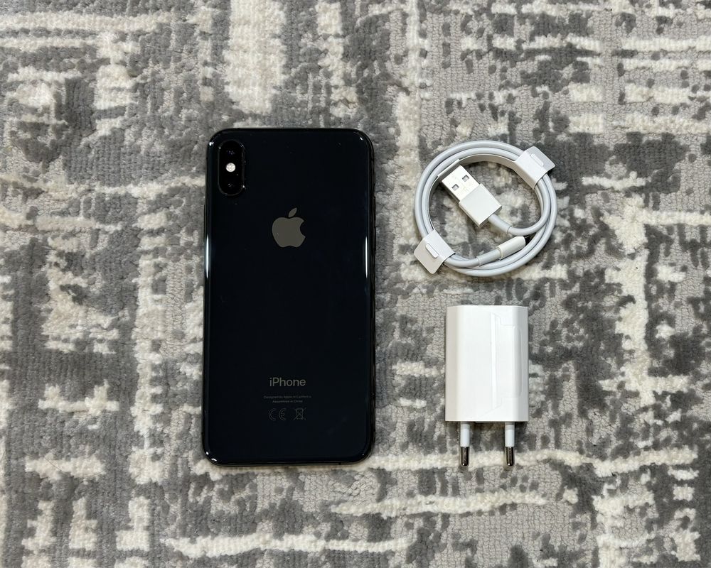 iPhone Xs 256GB - Space Gray