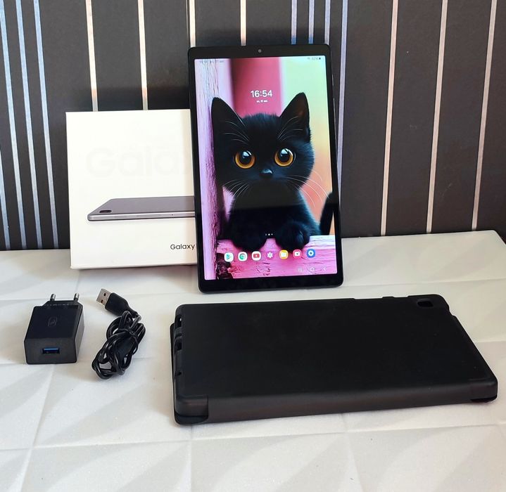 Планшет Samsung Galaxy Tab 4/64