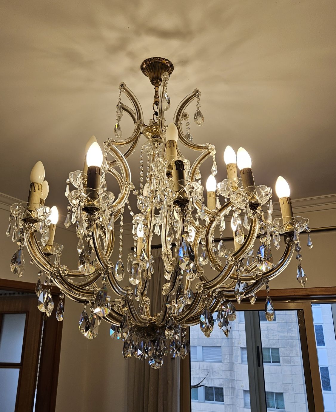 Lustre de iluminação