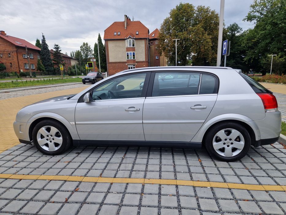 Opel Signum 2.0 turbo
