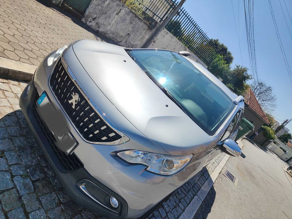Peugeot 2008 1.6 Diesel 130 cv