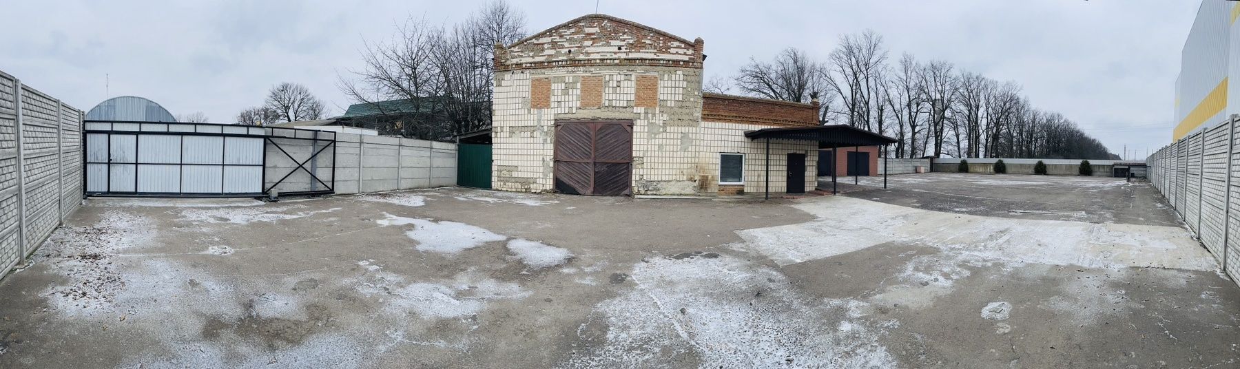 Продається ангар, гараж, приміщення