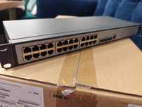Przełącznik Aruba 2930F 24G 4SFP Switch