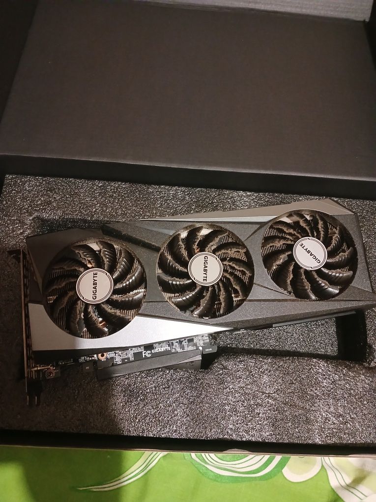 Характеристики Видеокарта GF RTX 3060 12GB GDDR6 Gaming OC Gigabyte 
Н