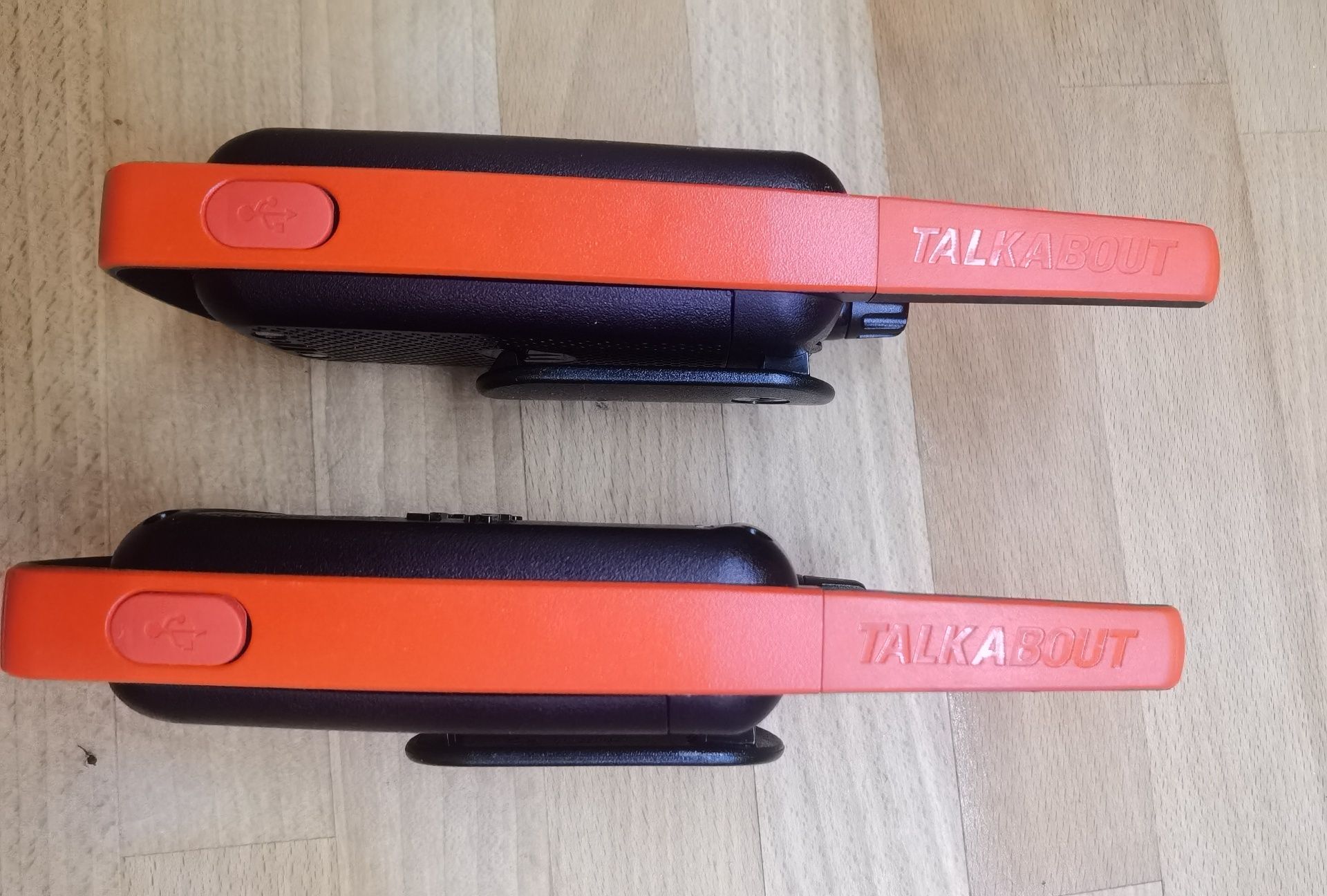 Zestaw krotkofalówek Motorola T82
