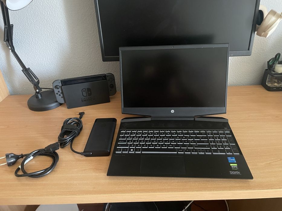 Portatil HP Gaming - 16GB RAM RTX3050 Intel i5-11300H - Pavilion 15-dk