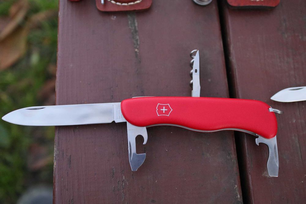 Victorinox Champion 91 mm, декілька штук в наявності