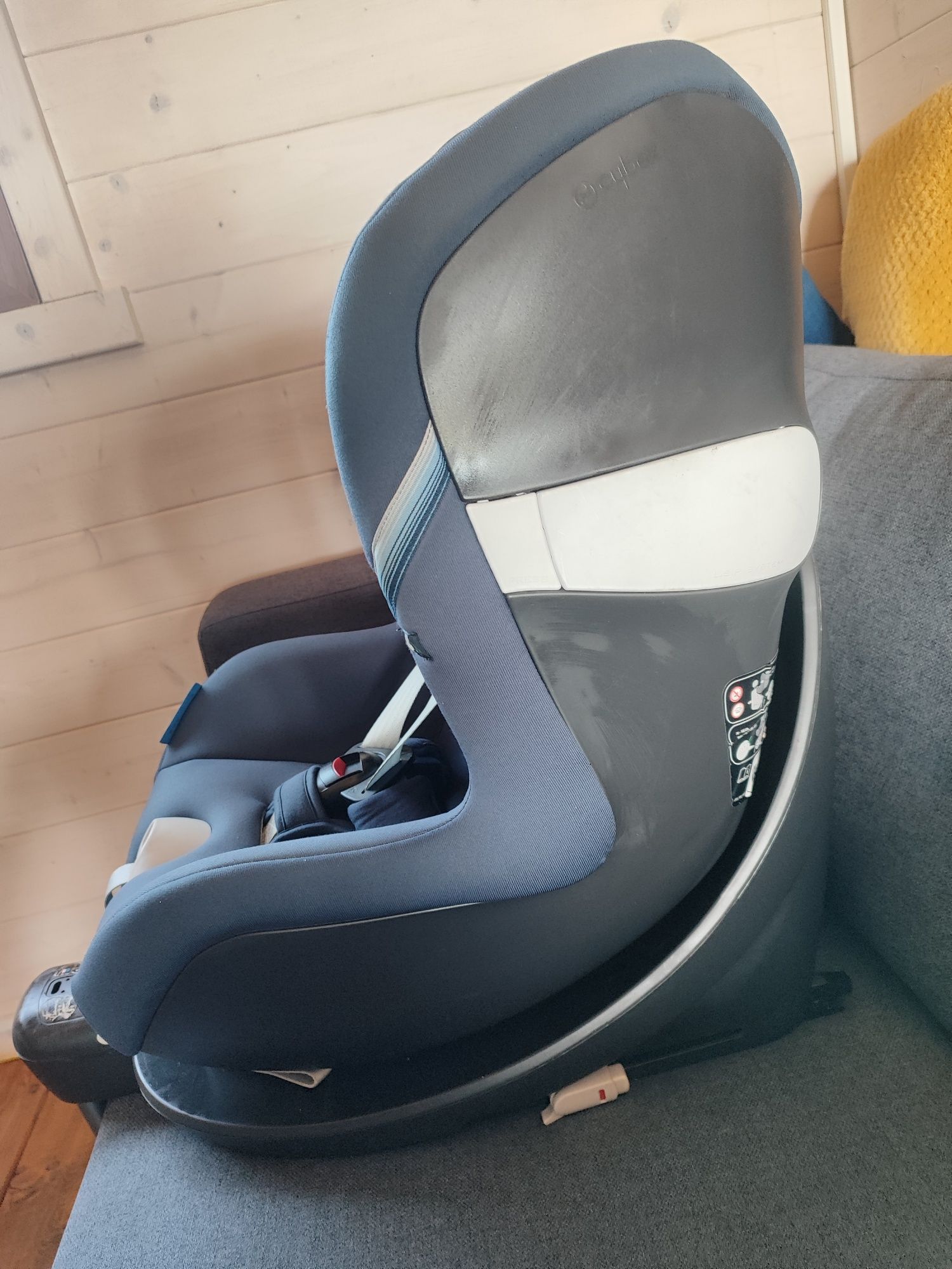 Fotelik samochodowy Cybex Sirona M2 z bazą ISOFIX