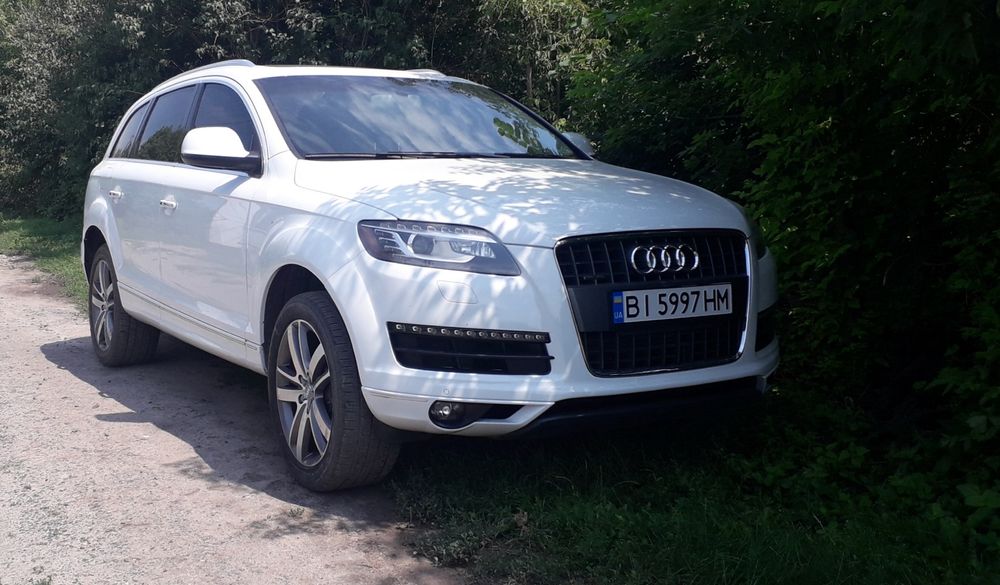 Продам автомобіль АUDI Q7 2015р.випуску