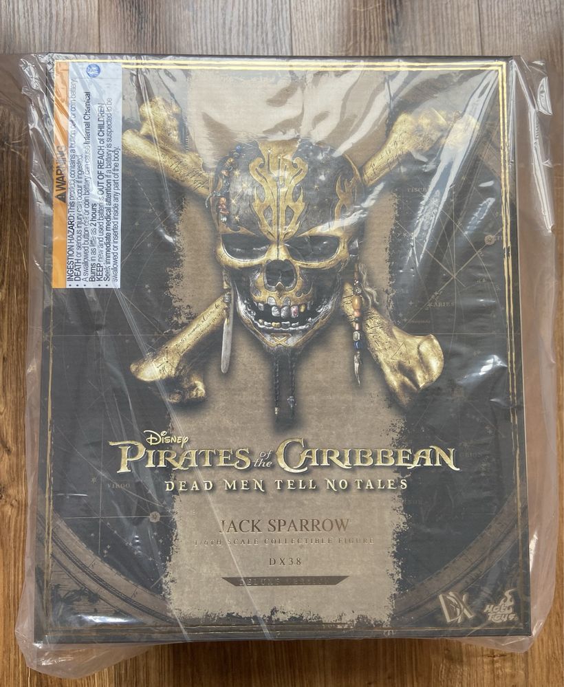 Hot toys DX 38 Jack Sparrow (Deluxe Version)