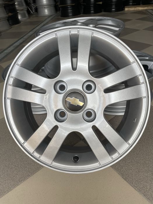 Легкосплавні Диски титани Chevrolet R15 4/114,3