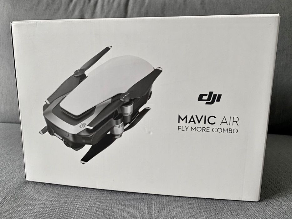 Drone DJI Mavic Air - Fly More Combo
