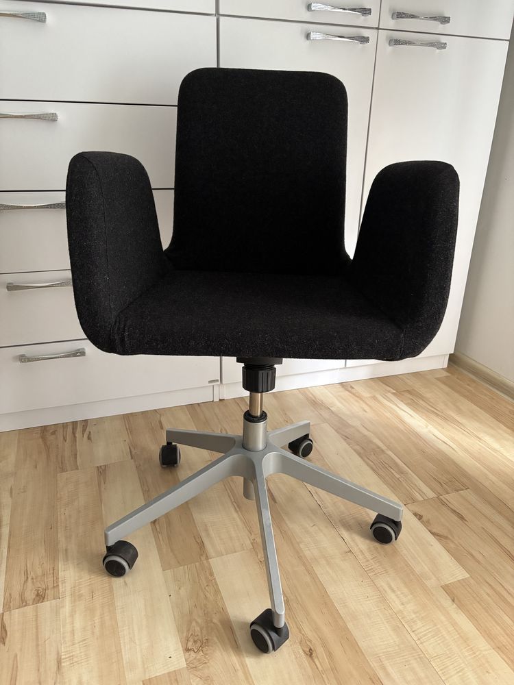 Krzesło obrotowe ikea