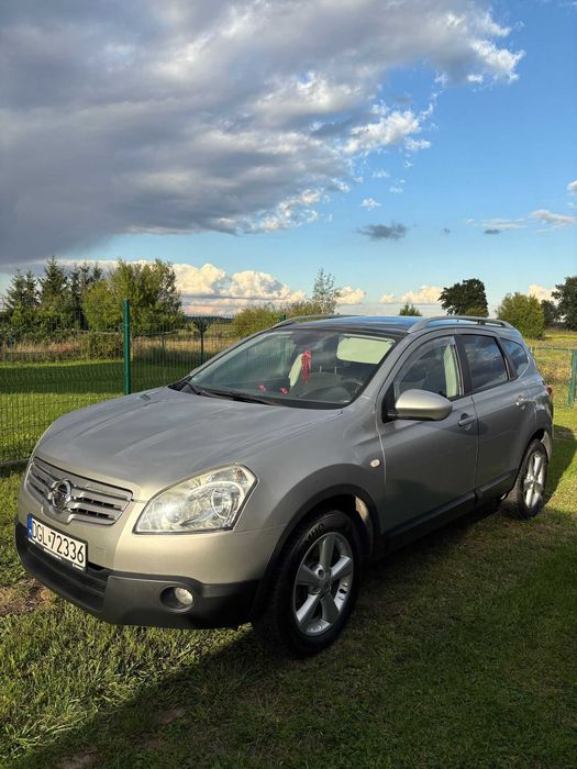 Nissan Qashqai+2