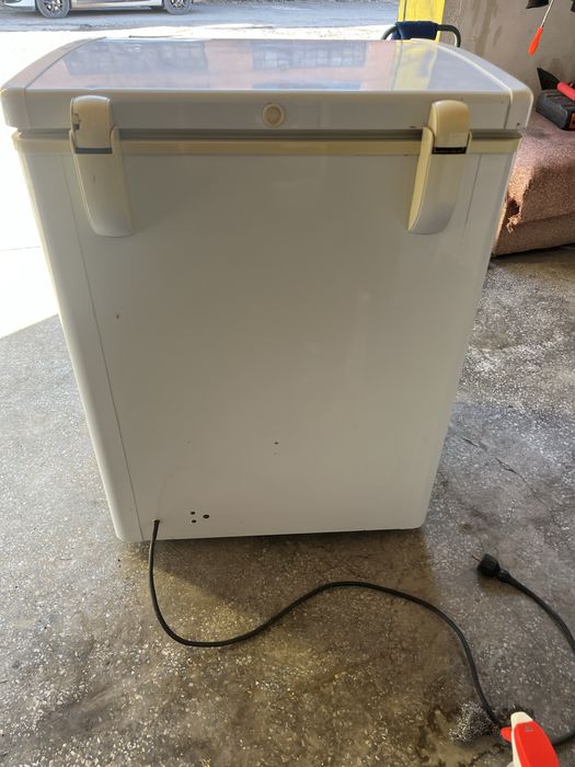 Морозильна камера 100л