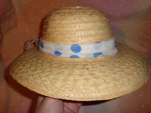 kapelusz słomkowy na lato
