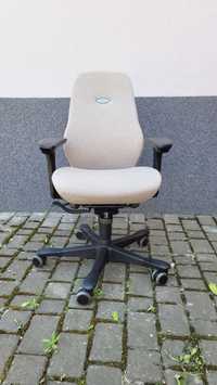Офісне крісло Kinnarps (Free Rout 6000)