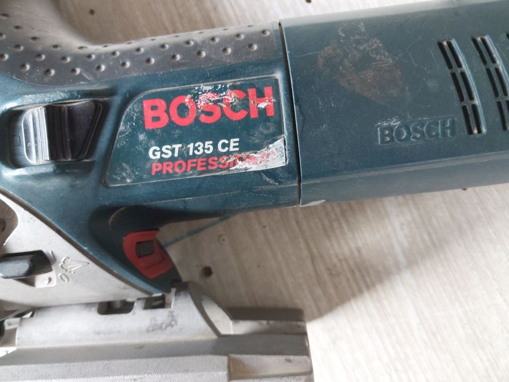 Bosch wyrzynarka gst 135