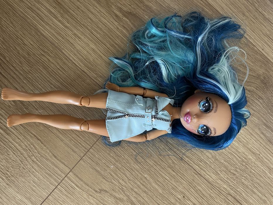 Lalki Barbie Rainbow High Bella Samochód Jeep Kuchnia Mebelki